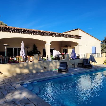 La Maison De Jenny Bed & Breakfast Montauroux Luaran gambar