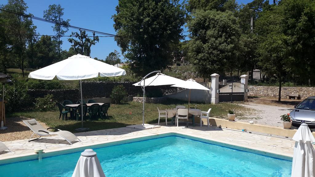 La Maison De Jenny Bed & Breakfast Montauroux Luaran gambar