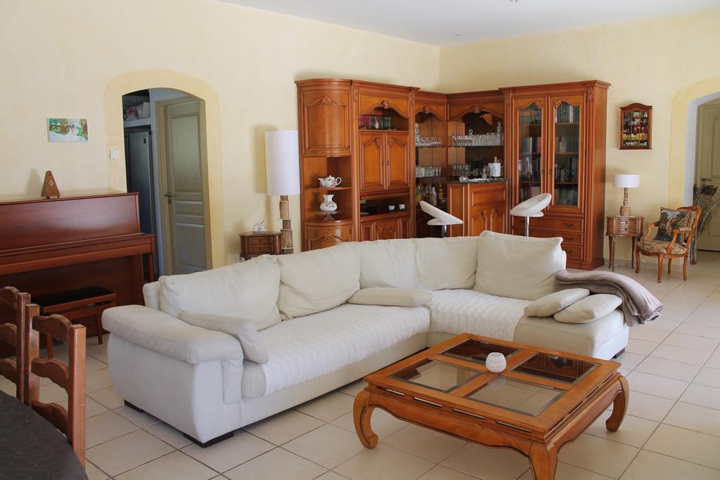 La Maison De Jenny Bed & Breakfast Montauroux Luaran gambar