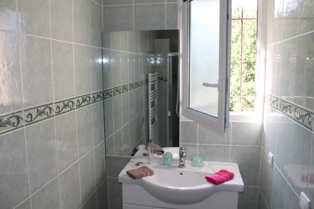 La Maison De Jenny Bed & Breakfast Montauroux Luaran gambar
